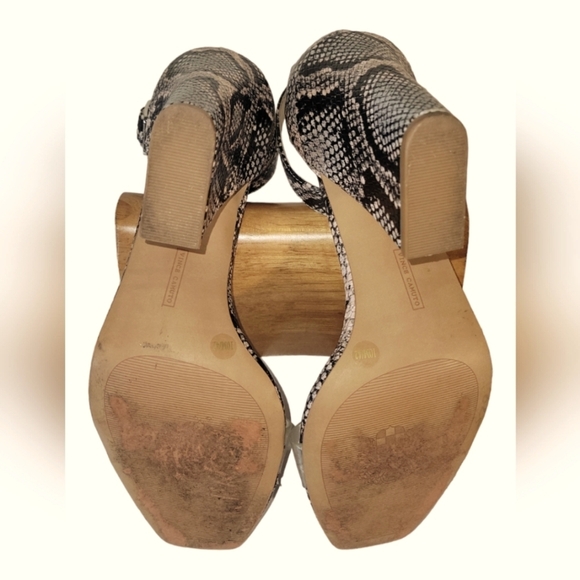 Vince Camuto VP Feorla Snakeskin Print Chunky Heels Ankle Strap Sandals 10M - Picture 6 of 6